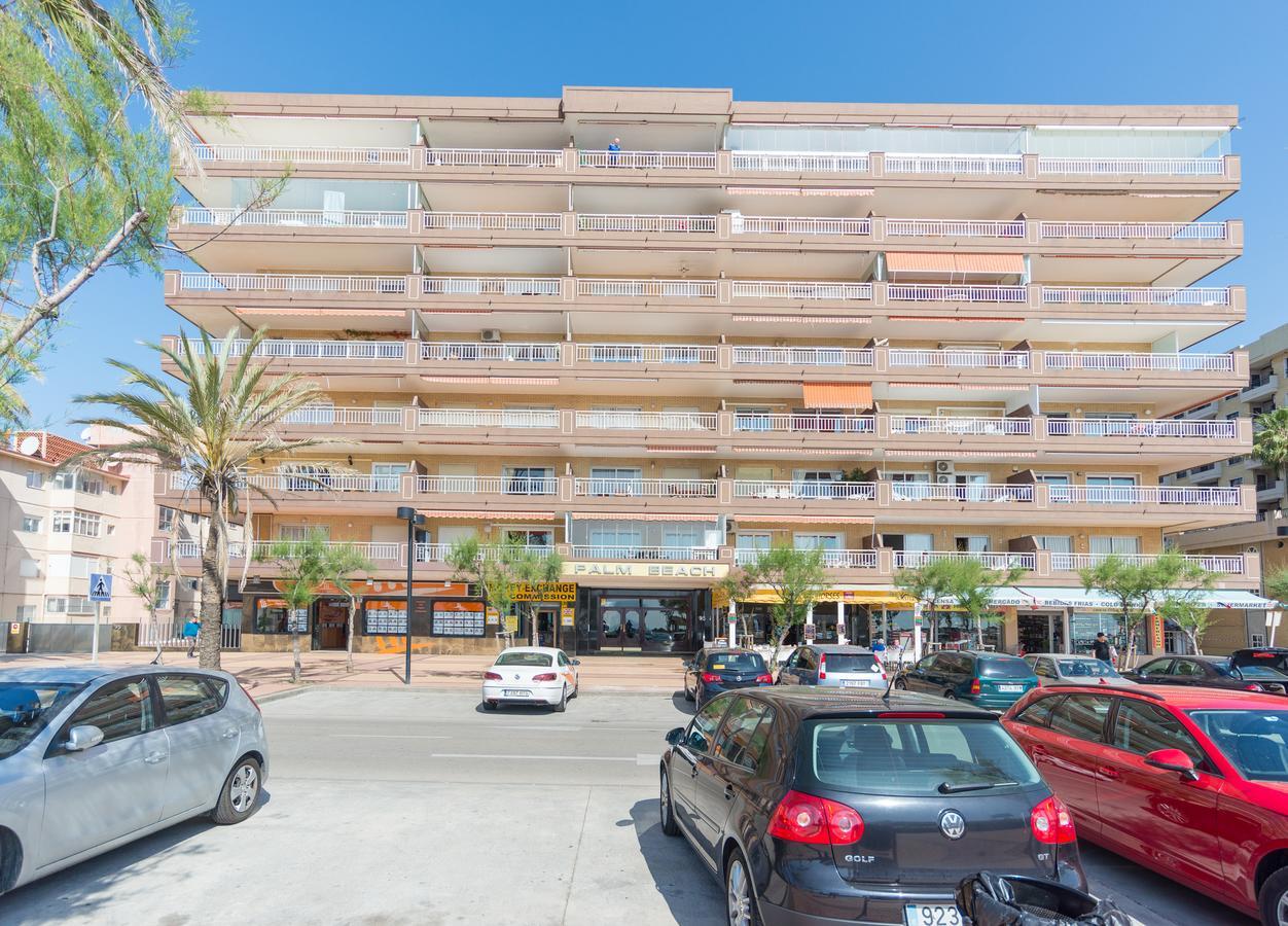 Malagasuite Palm Beach Фуeнхирола Екстериор снимка