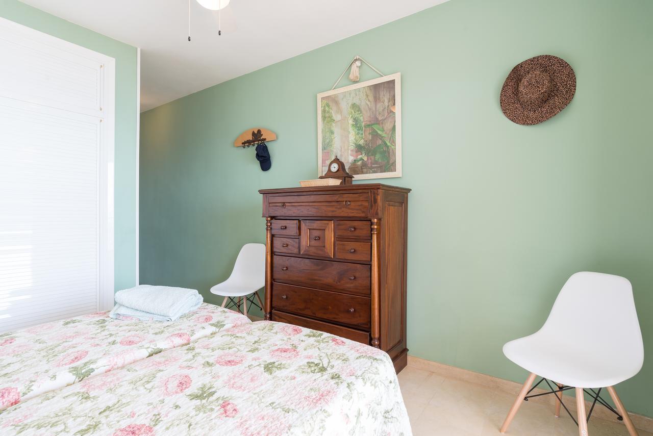 Malagasuite Palm Beach Фуeнхирола Екстериор снимка