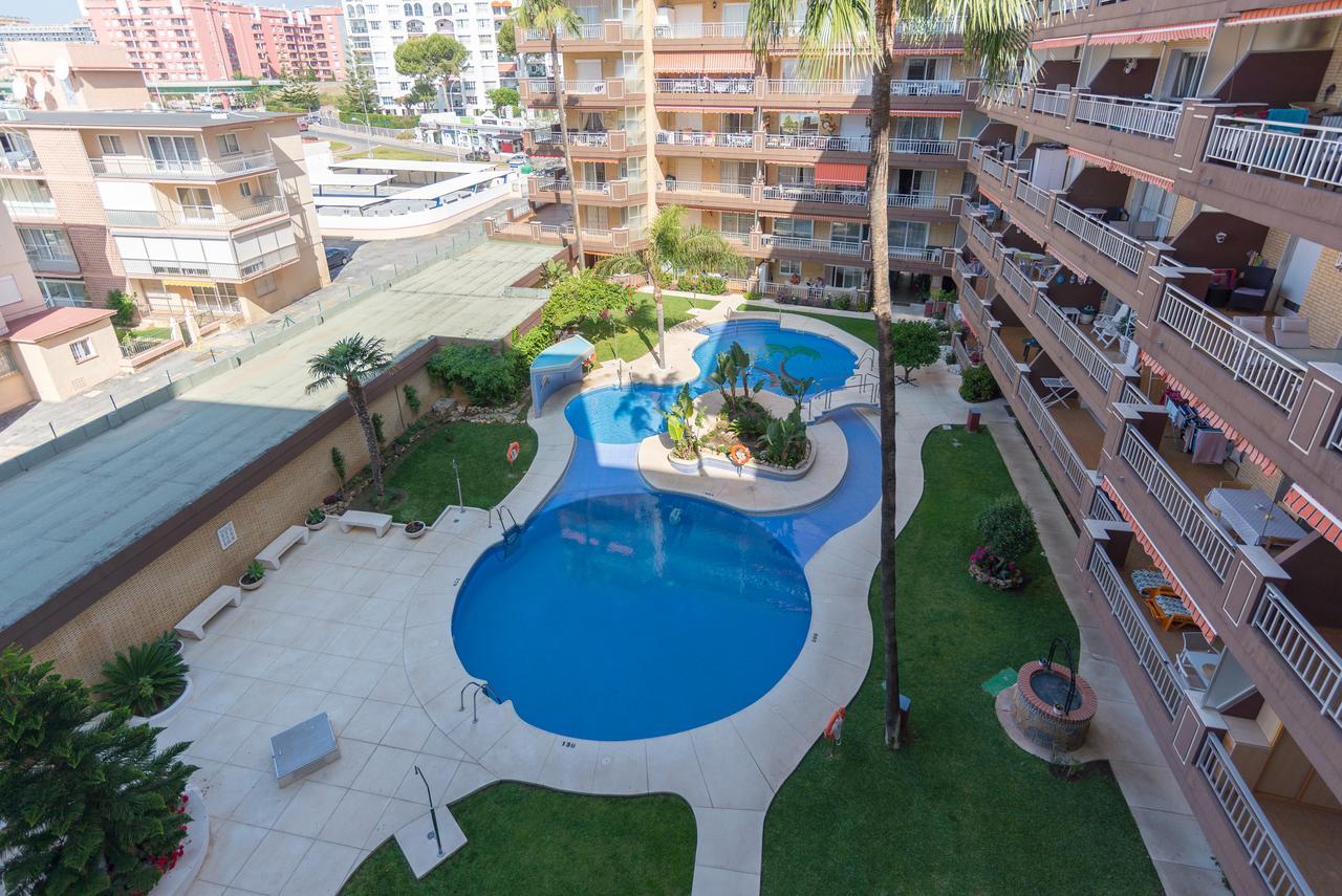 Malagasuite Palm Beach Фуeнхирола Екстериор снимка