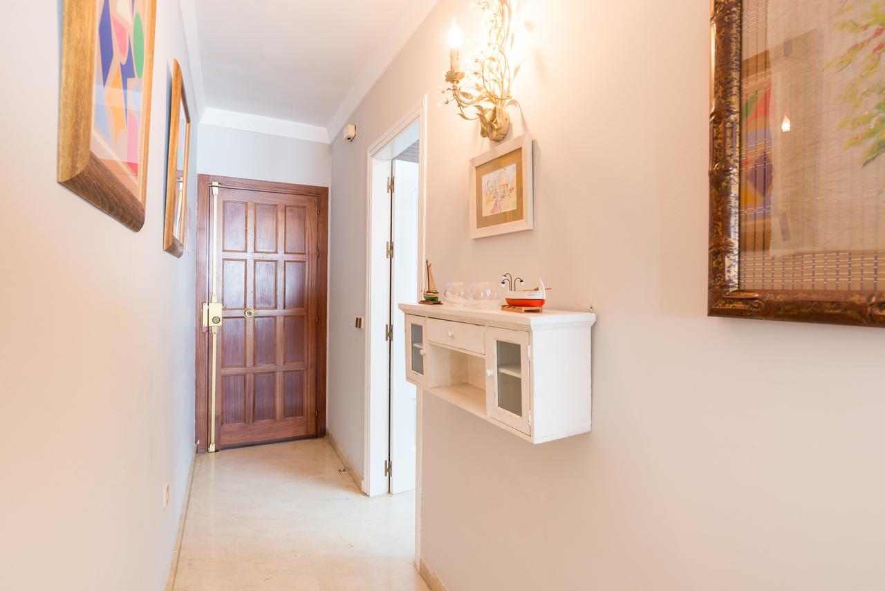 Malagasuite Palm Beach Фуeнхирола Екстериор снимка