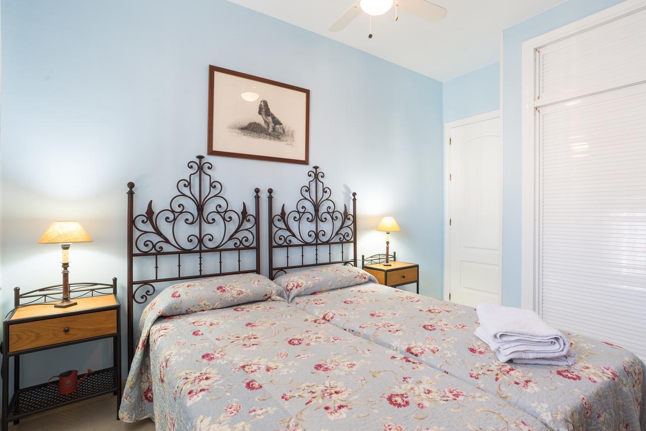 Malagasuite Palm Beach Фуeнхирола Екстериор снимка